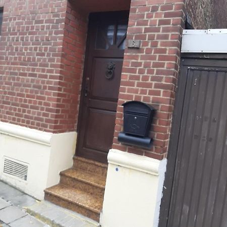 Escale Du Bourlingueur Apartamento Charleroi Exterior foto