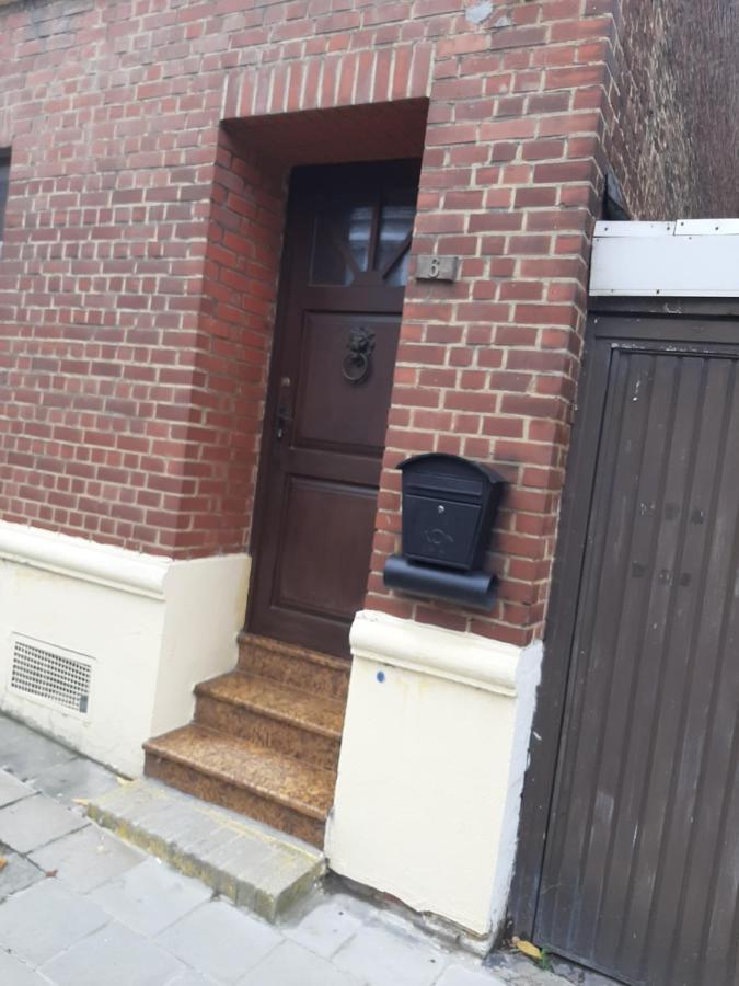 Escale Du Bourlingueur Apartamento Charleroi Exterior foto